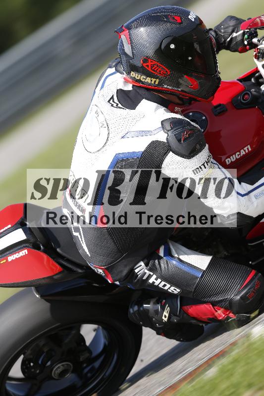 /45 10.08.2025 Plüss Moto Sport ADR/Freies Fahren/988